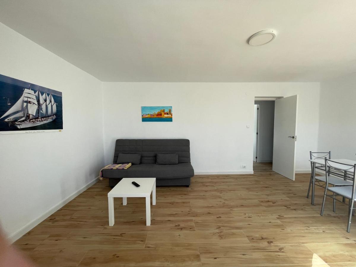 Habitacion En Apartamento Centro El Puerto Santa Maria إل بويرتو دي سانتا ماريا المظهر الخارجي الصورة