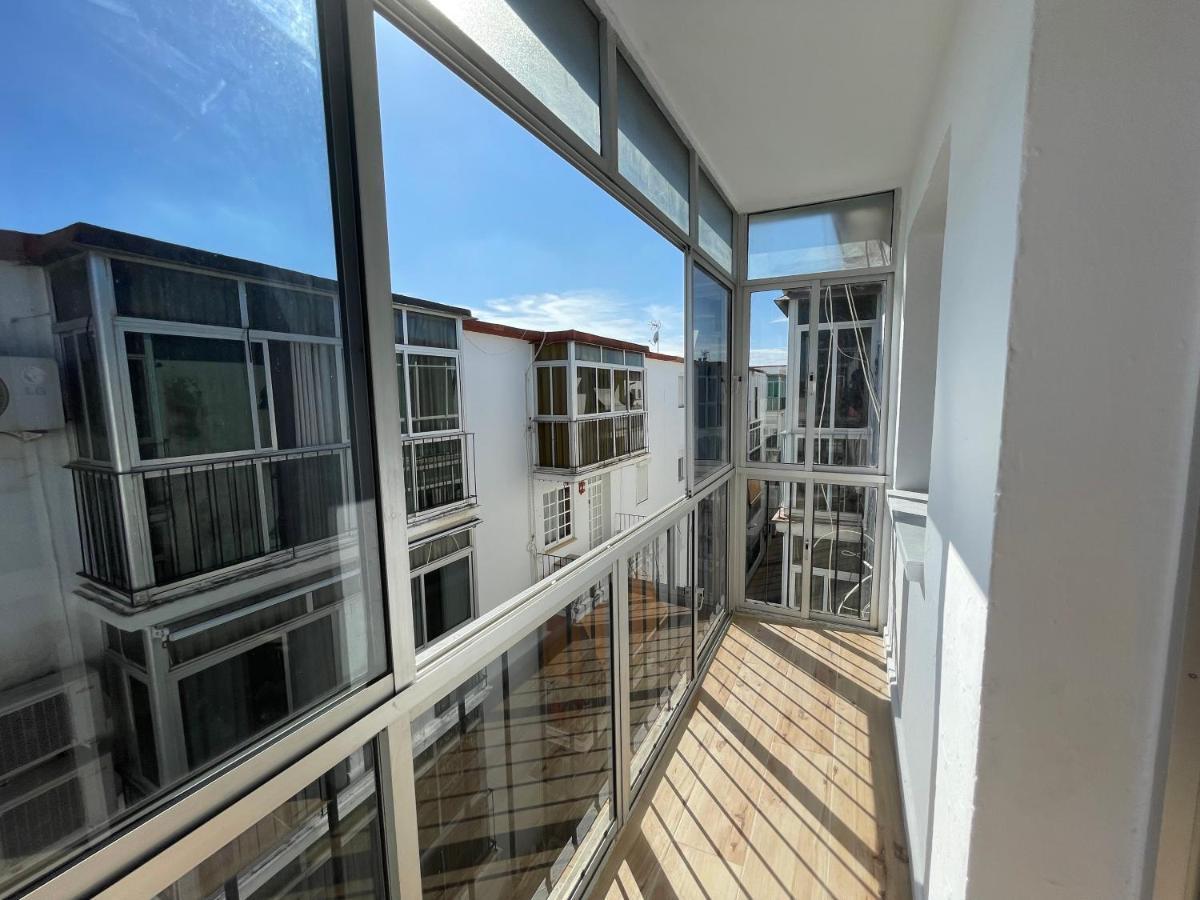 Habitacion En Apartamento Centro El Puerto Santa Maria إل بويرتو دي سانتا ماريا المظهر الخارجي الصورة